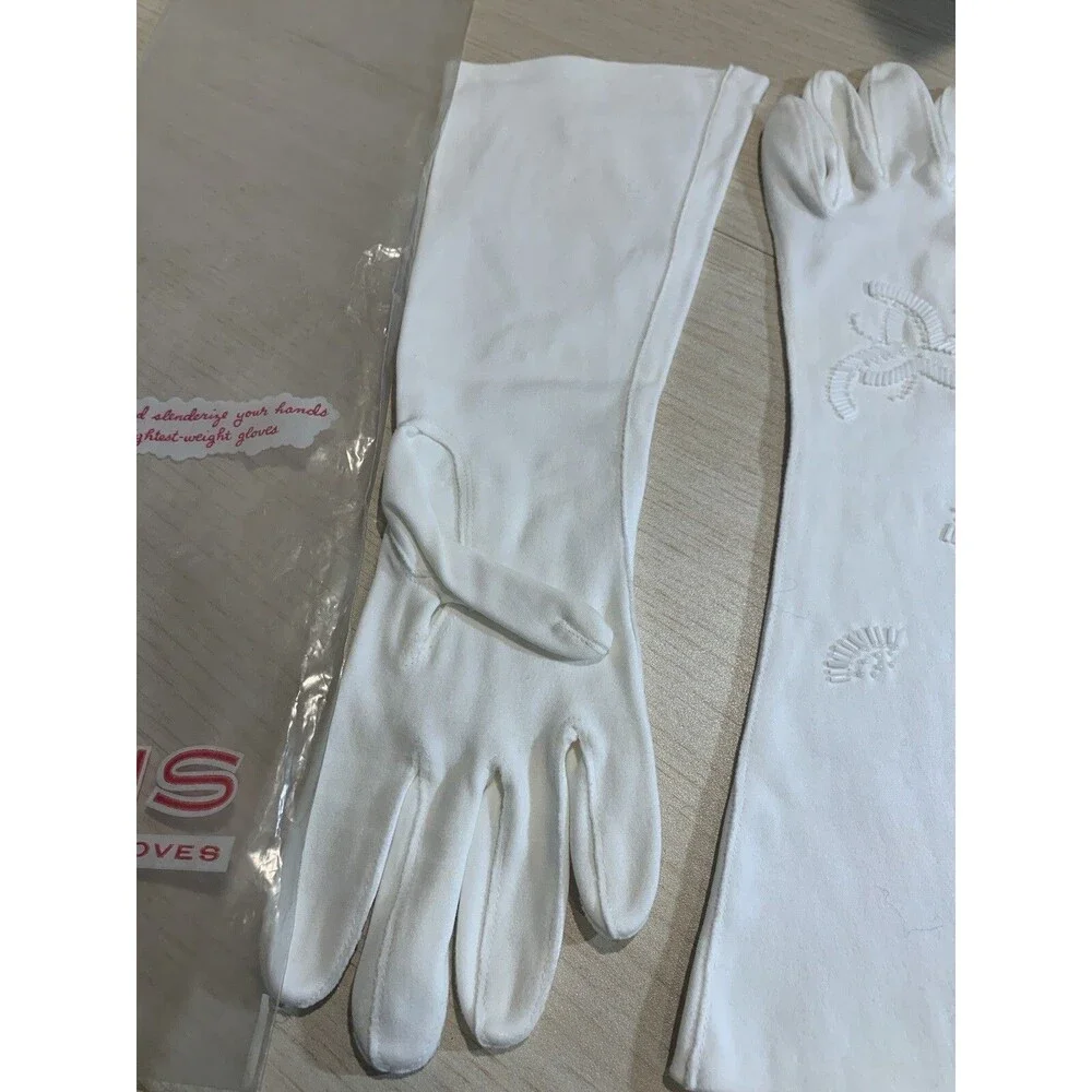 Vintage Gloves~WEAR-RITE White Cotton Gloves Beaded Design Wedding-Bridal 6.5
